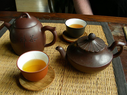 ấm pha trà